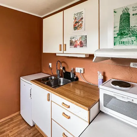 1 Bedroom Awesome In *